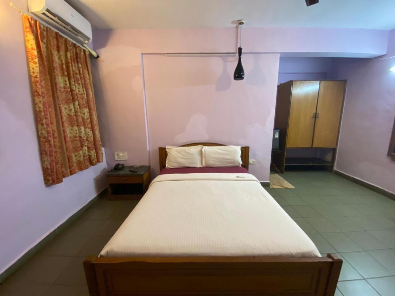 Falcon Resorts By Dia Hotels Calangute Rom bilde