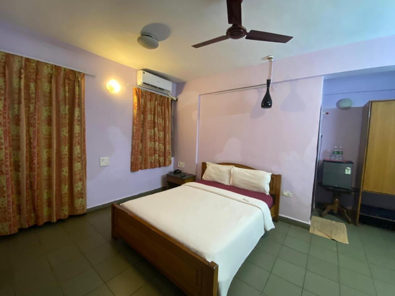 Falcon Resorts By Dia Hotels Calangute Rom bilde